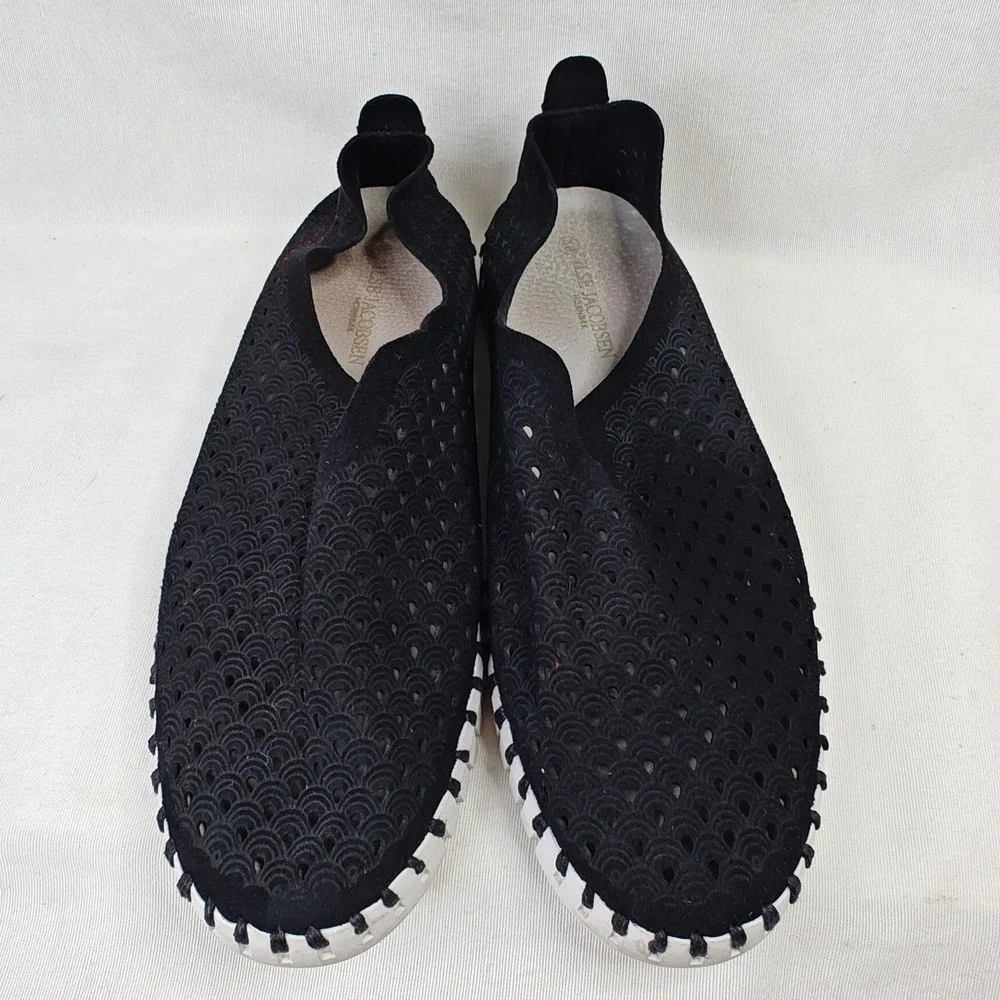 Ilse Jacobsen Tulip 139 Slip On Sneakers‎ 38 Black Laser Cut Scalloped Flats